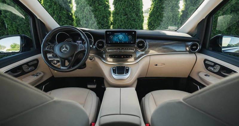 Mercedes-Benz Klasa V cena 339989 przebieg: 71388, rok produkcji 2021 z Tarnowskie Góry małe 781